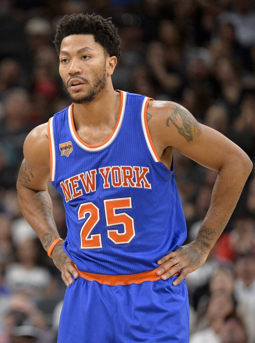 Cavaliers fichan a Derrick Rose por 1 año