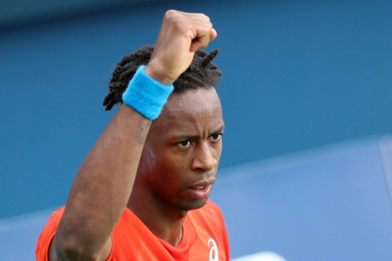 Monfils alcanza las semifinales en Dubái