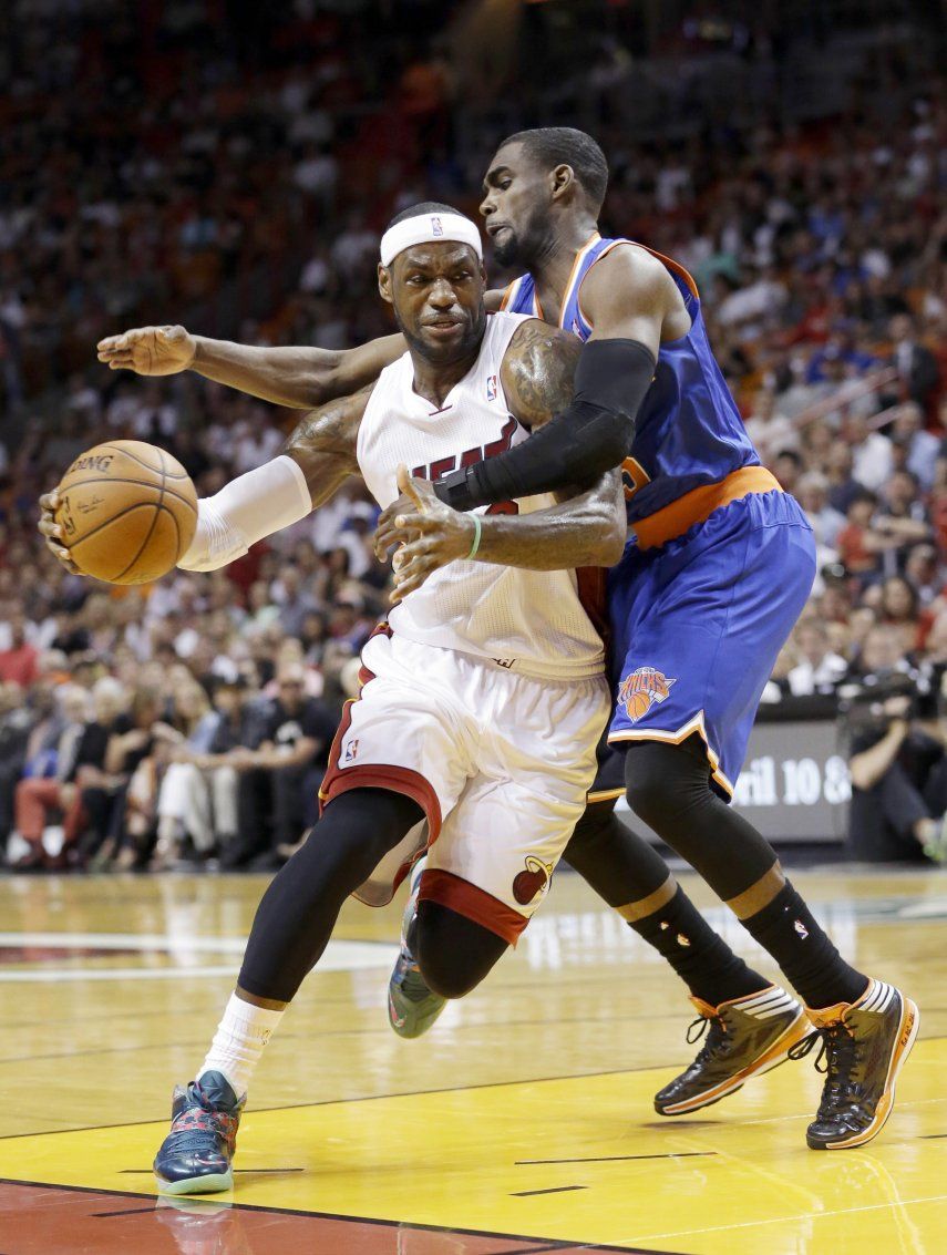 Con 38 de LeBron, el Heat tumba a los Knicks