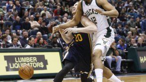 El Jazz vence a Milwaukee y sigue en alza