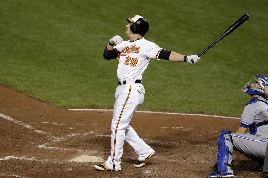 Pearce aporta 2 jonrones a triunfo de Orioles