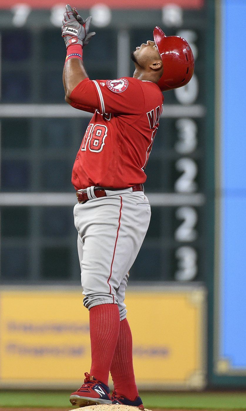 Valbuena guía a Angelinos para romper racha, ganan a Astros