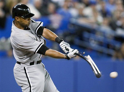 MLB: Medias Blancas 8, Azulejos 7, 11 innings; Teahen pega triple