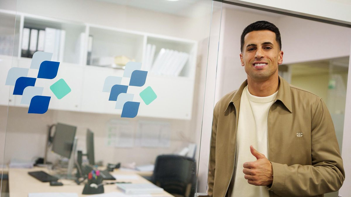 João Cancelo superó el reconocimiento médico con el FC Barcelona