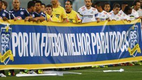 Acuerdo evita huelga de futbolistas en Brasil