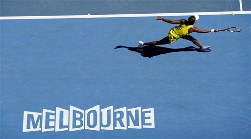 Australia: Siguen las Williams, Federer y Djokovic; Mónaco afuera