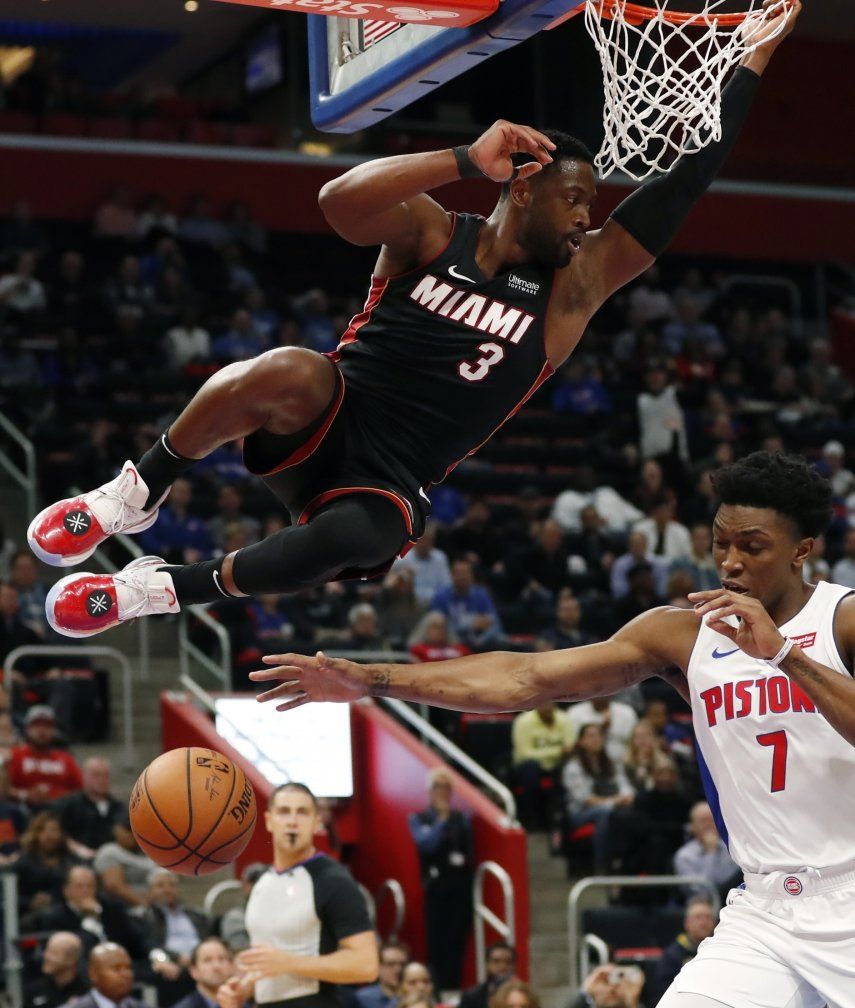 Richardson anota 27 y Heat vence 120-115 a Pistons