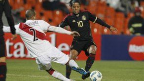 América: México lucha contra el aislamiento de sus delanteros