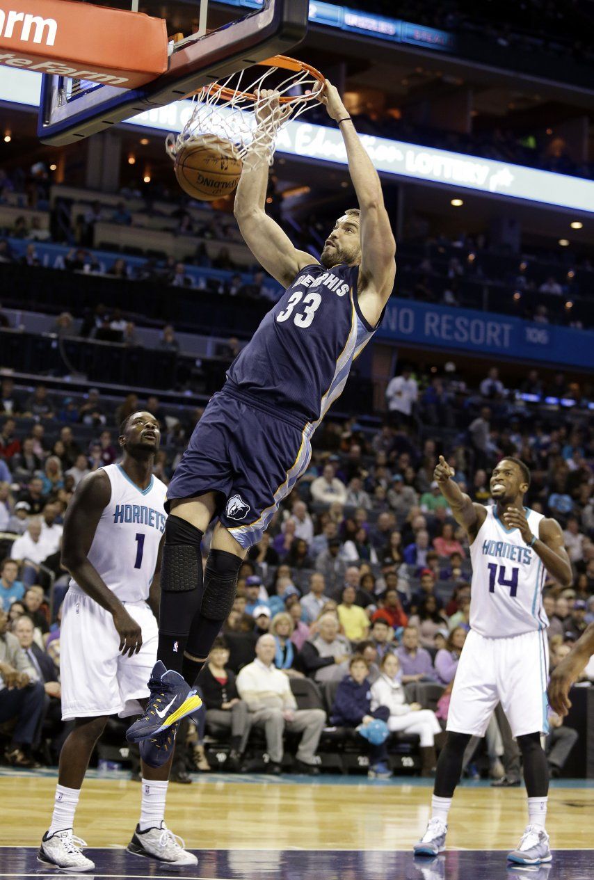 Gasol guía victoria de Grizzlies sobre Hornets