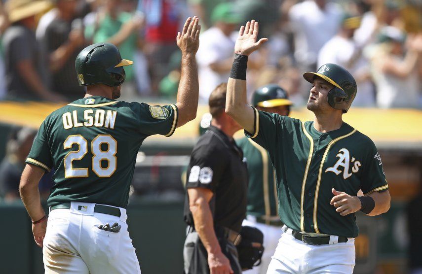 Los A’s empatan a Houston en la cima de la división