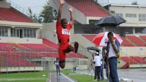Panameño Mosquera gana bronce en salto largo Sudamericano
