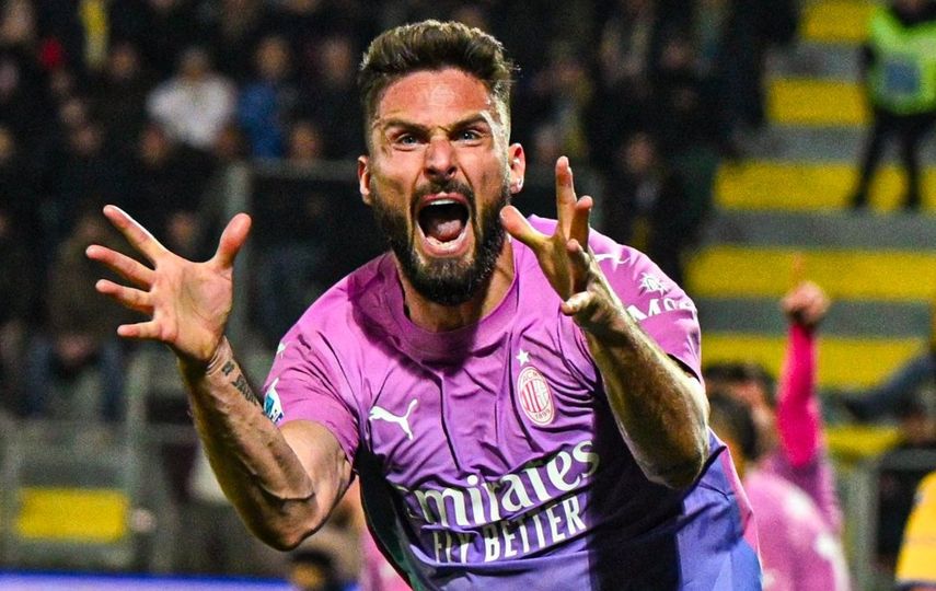 AC Milan sufre para vencer al Frosinone