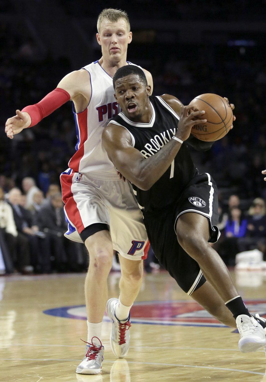 Nets logran 1er triunfo en la campaña