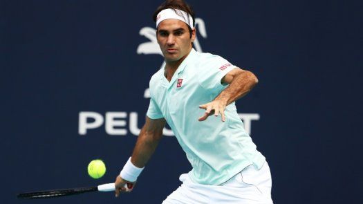 Federer elimina a Krajinovic y avanza a octavos de Miami
