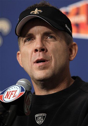 Asuntos diferentes ocupan a Colts y Saints en ruta al Super Bowl