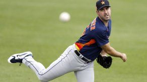 Verlander vuelve a lanzar