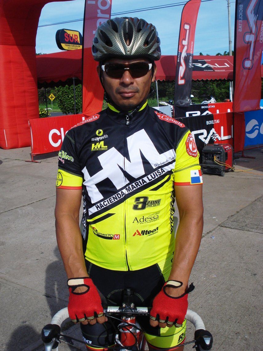 Alexis Caballero campeón de la Vuelta a Chiriquí 1999