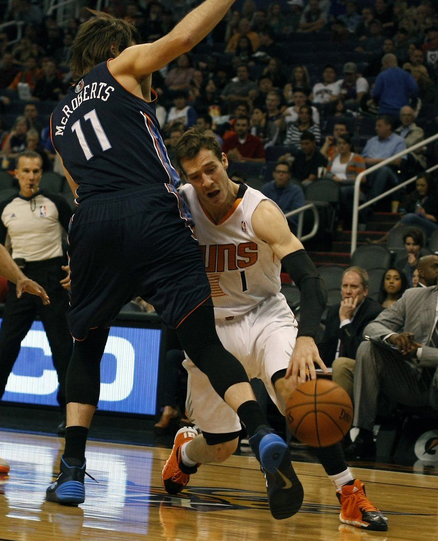 Dragic guía a Suns al triunfo sobre Bobcats