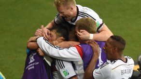 Alemania clasifica ganando en tiempo extra