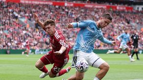 El Liverpool rescata un empate contra el Nottingham Forest