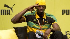 Mundial: Bolt entra en escena al abrirse el telón