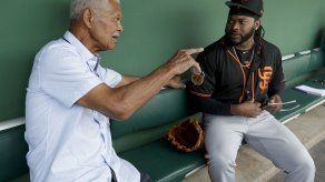 Tras atender a su padre