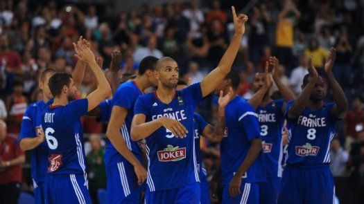 Francia se recupera con un sufrido triunfo 74-73 ante Serbia en el Mundial