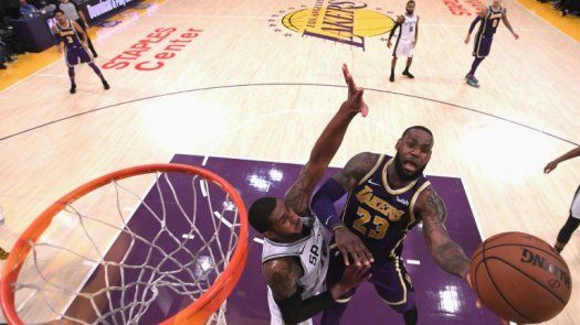 OKC y Lakers desperdician actuaciones de Westbrook y LeBron