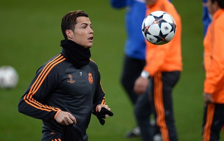 Cristiano se solidariza y pagará operación a niño de 10 meses