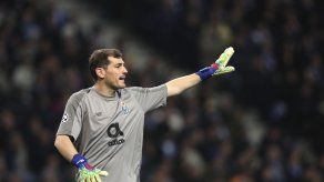Casillas renueva por una temporada más con el Porto
