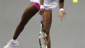 Venus Williams avanza en torneo en Stuttgart