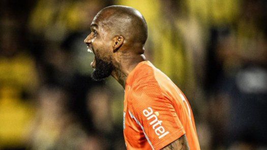 Luis Mejía: Chino Recoba reconoció interés por el panameño en Nacional