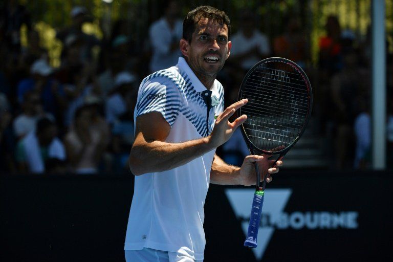 Los colombianos Galán y Giraldo y el español García avanzan en el torneo ATP de Houston