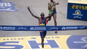 Cancelan Maratón de Boston y proponen una edición virtual