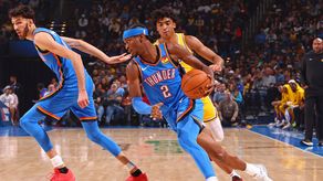 NBA: Los jóvenes Thunder ganan duelo cómodamente ante Lakers