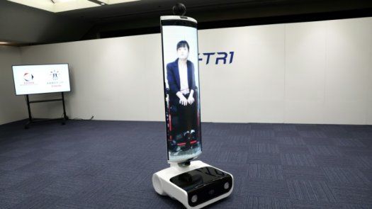 Robots mascotas y portadores de jabalinas en los Juegos de Tokio