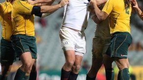 Australia vence a Inglaterra en rugby por 27-17