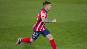 Atlético apela ante el TAS para suspender sanción a Trippier