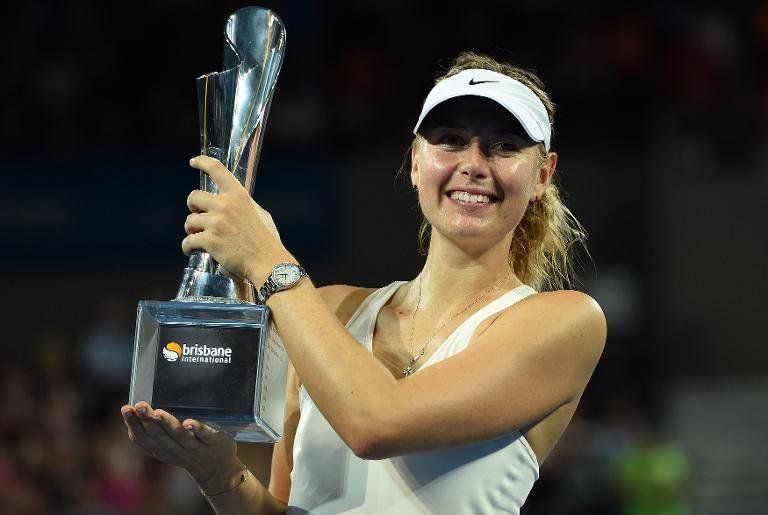 Serena y Sharapova abren temporada con sendas victorias en la WTA