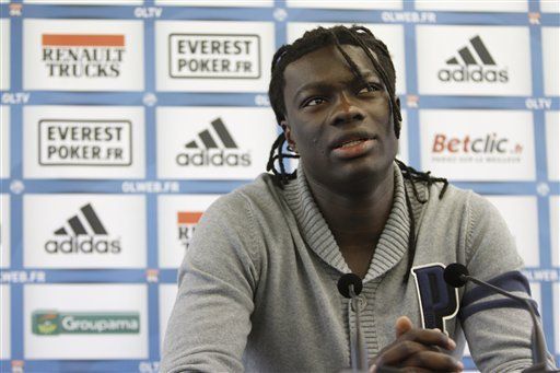 Gomis: Guiño de jugador del Dí­namo no fue malicioso
