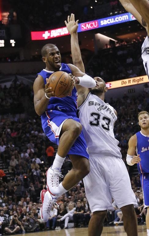 NBA: Clippers vencen a Spurs y empatan su serie de playoffs