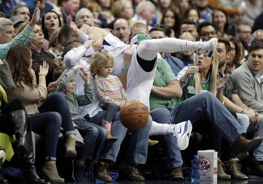 Mavericks doblegan a Magic y cortan mala racha