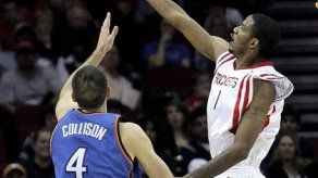 Rockets logran 13er triunfo seguido