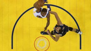 Warriors vencen a Jazz y se adelantan 2-0 en las semifinales de la NBA