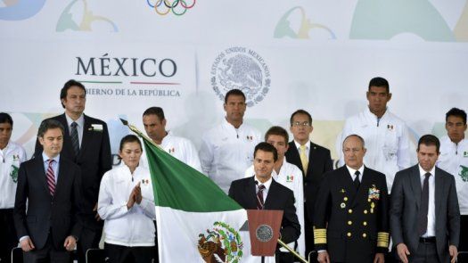 Un México fuerte en piscina y tatami, quiere resurgir en el asfalto y el ring