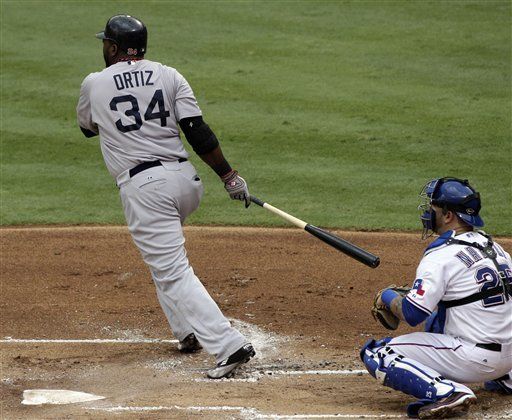Ortiz brilla en su regreso y Boston es lí­der divisional