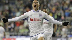 LAFC golea a León; Olimpia elimina a Sounders