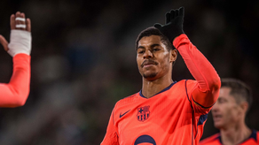 El FC Barcelona venció al Elche y sigue líder de LaLiga