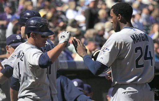 MLB: Padres 4, Rockies 0; San Diego completa barrida