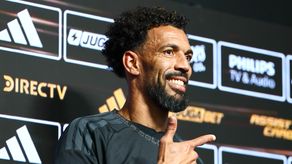 Un Vozinha orgulloso y agradecido en Colo Colo